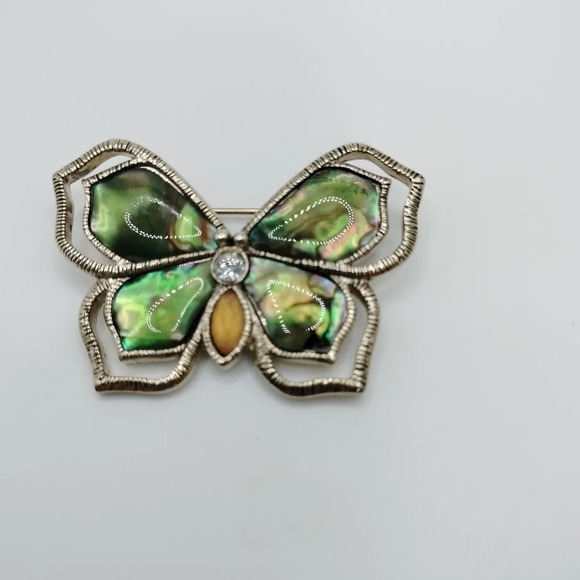 LIZ CLAIBORNE GEM BUTTERFLY PIN BROOCH GOLD TONE IRIDESCENT COLOR WINGS - Picture 5 of 7